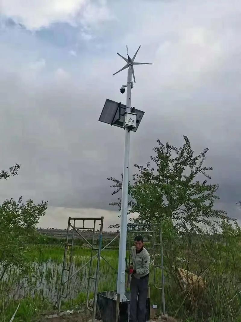风光互补智能路灯 绿色照明新未来，联系电话178325112为您服务