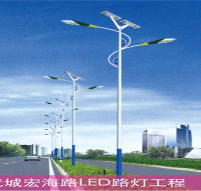 从大阪国际智能能源周看智能路灯的未来——2018年电池技术与智慧城市边界探索