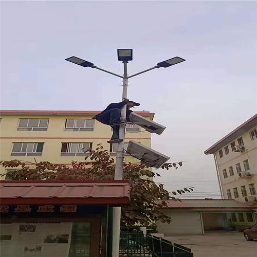 工厂维修更换道路太阳能灯头 单臂双臂、4-8米光伏路灯杆与智能路灯全解析